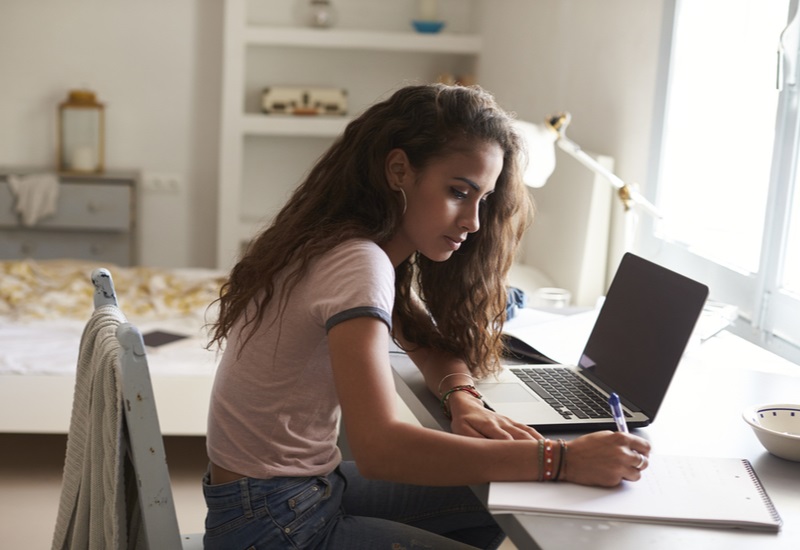 온라인 학교가 정신 건강에 미치는 영향