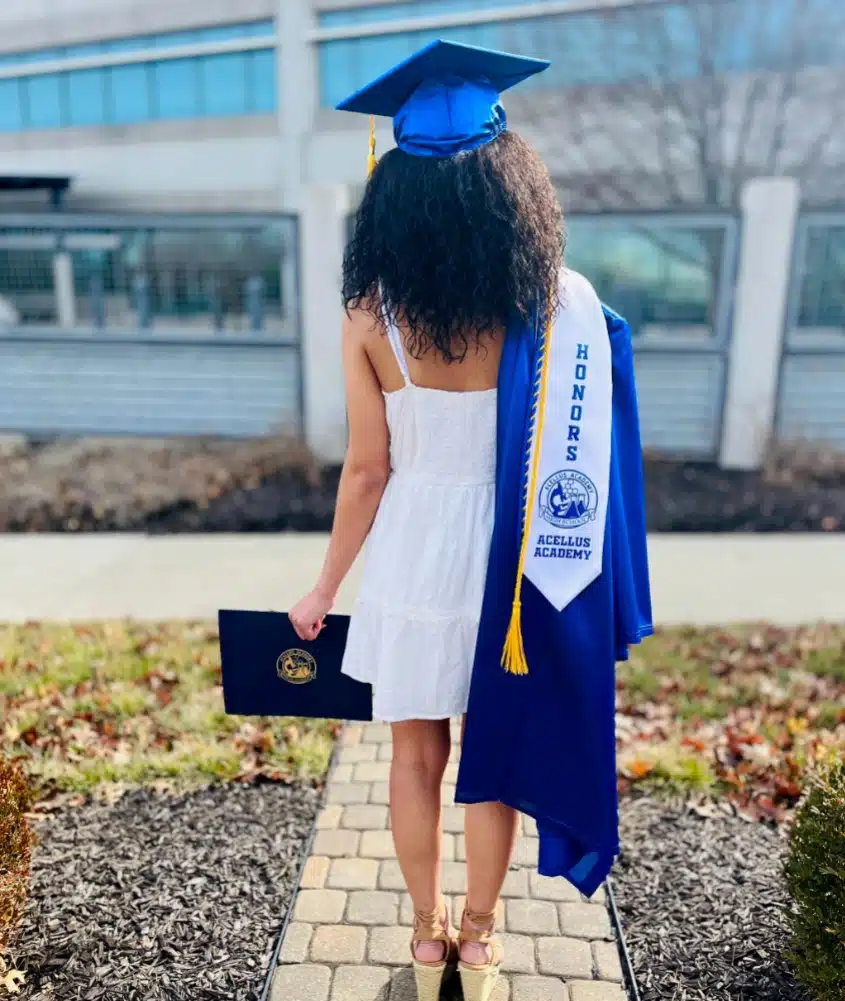 Acellus Academy Graduate at IST Acellus Academy Honors Graduate at IST