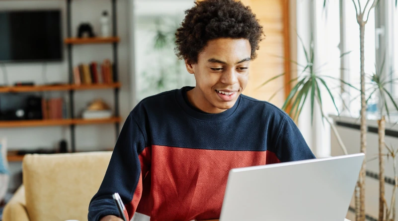 Students Joining the Military Acellus Academy is helping educate students who are preparing to enter the military.